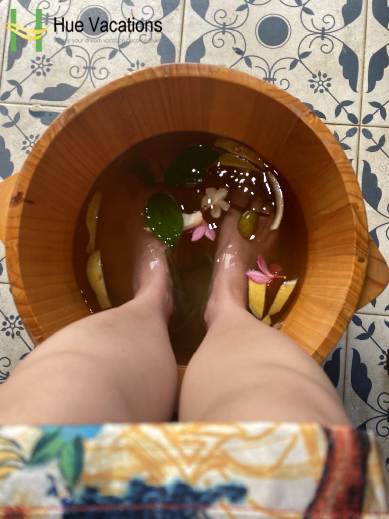herlbal foot bath