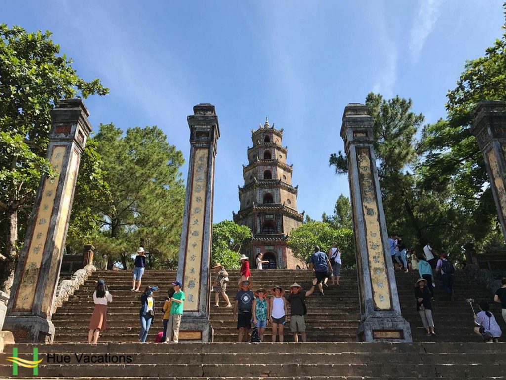 Thien Mu Pagoda - Hue city tour